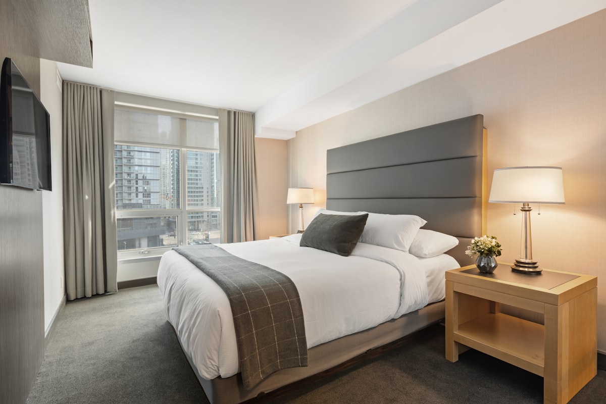 Premium Hotel Room Bed
